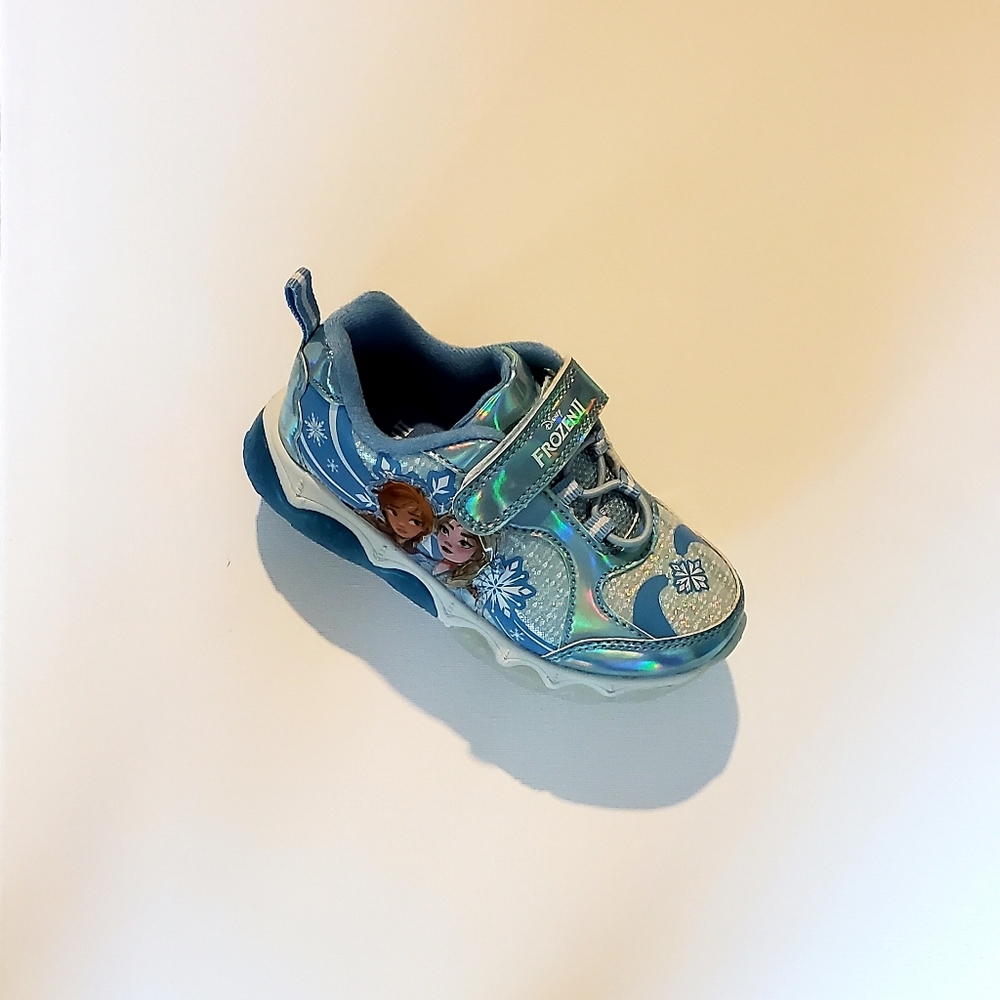 Disney Frozen II Light-Up Shoes